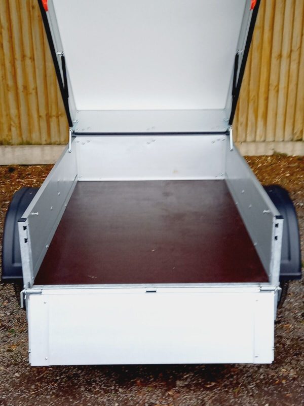 ANSSEMS GT500-151HT ENCLOSED CAMPING TRAILER FOR HIRE, UK OR EUROPE - Image 3