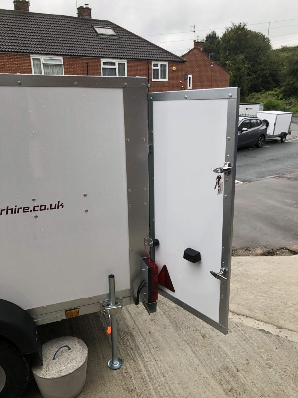 TICKNERS ECO744 (1) BOX /CAMPING TRAILER FOR HIRE - Image 4