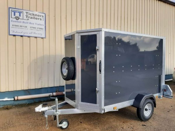 NEW TICKNERS GP756 BOX TRAILER WITH 2 REAR OPENING DOORS, IN WHITE From £3050