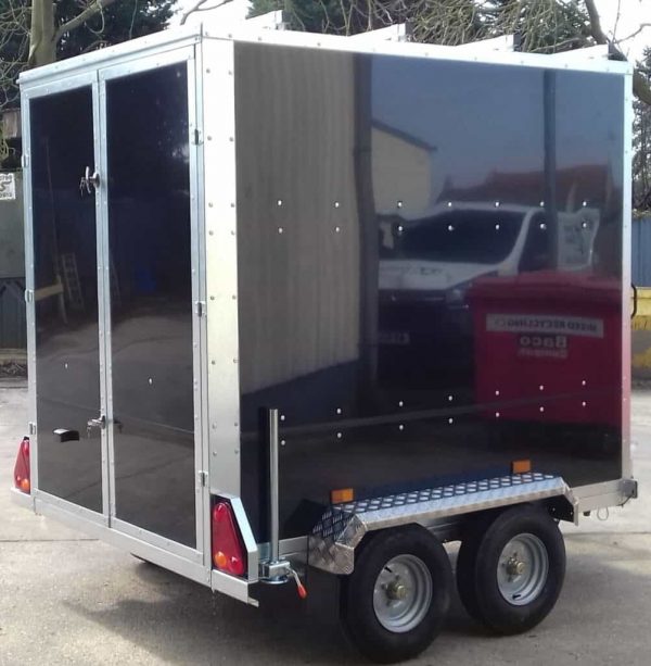 NEW TICKNERS GT RANGE OF TWIN AXLE UNBRAKED 750kg BOX TRAILERS WITH 2 REAR DOORS IN WHITE From £2920 - Image 14