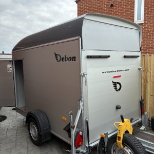 DEBON C400 BOX TRAILER FOR HIRE, UK AND EUROPE, PERSONAL, MOTORCYCLE OR COMMERCIAL USE